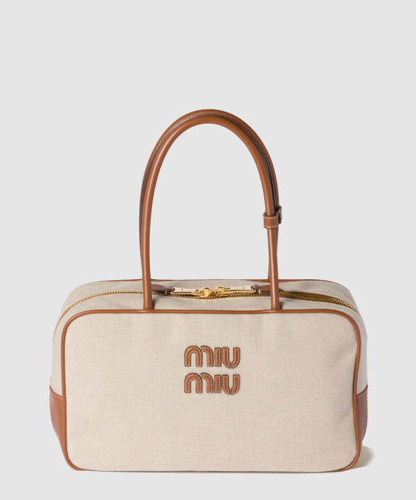 캔버스 및 가죽 보백 5BB163