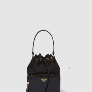 프라다 듀엣 리나일론 및 브러쉬드 버킷 백 1BH038