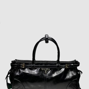 미디엄 가죽 핸드백 1BA426