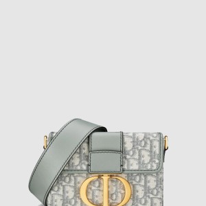 30 몽테인 박스백 M9204