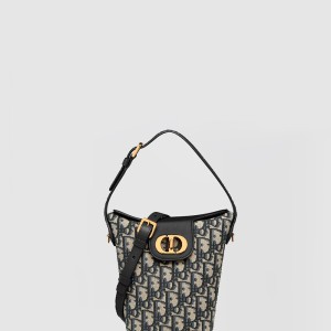 30 Montaigne Amber 미니 버킷 백 S2319