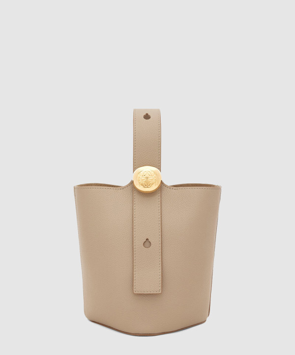 미니 페블 버킷 백 - 소프트 그레인 카프스킨